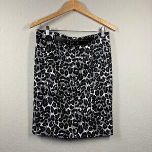 Women's Michael Kors Leopard Animal Print‎ Black and White Skirt Size 8